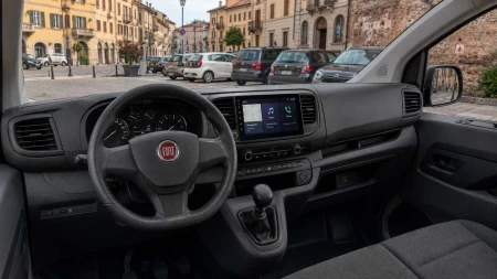 Fiat Scudo: адаптери, живлення та підключення радіо